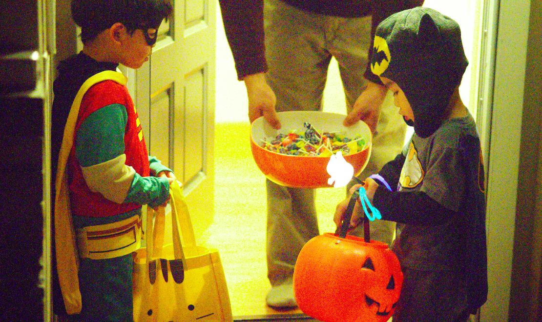 9 Hilarious Trick or Treat items for Halloween