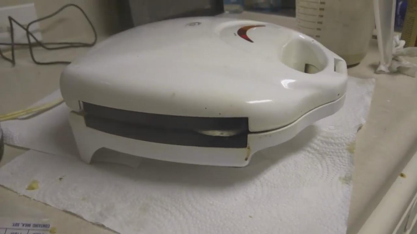 The Noises Made by This Waffle Iron Sounds like It's Farting