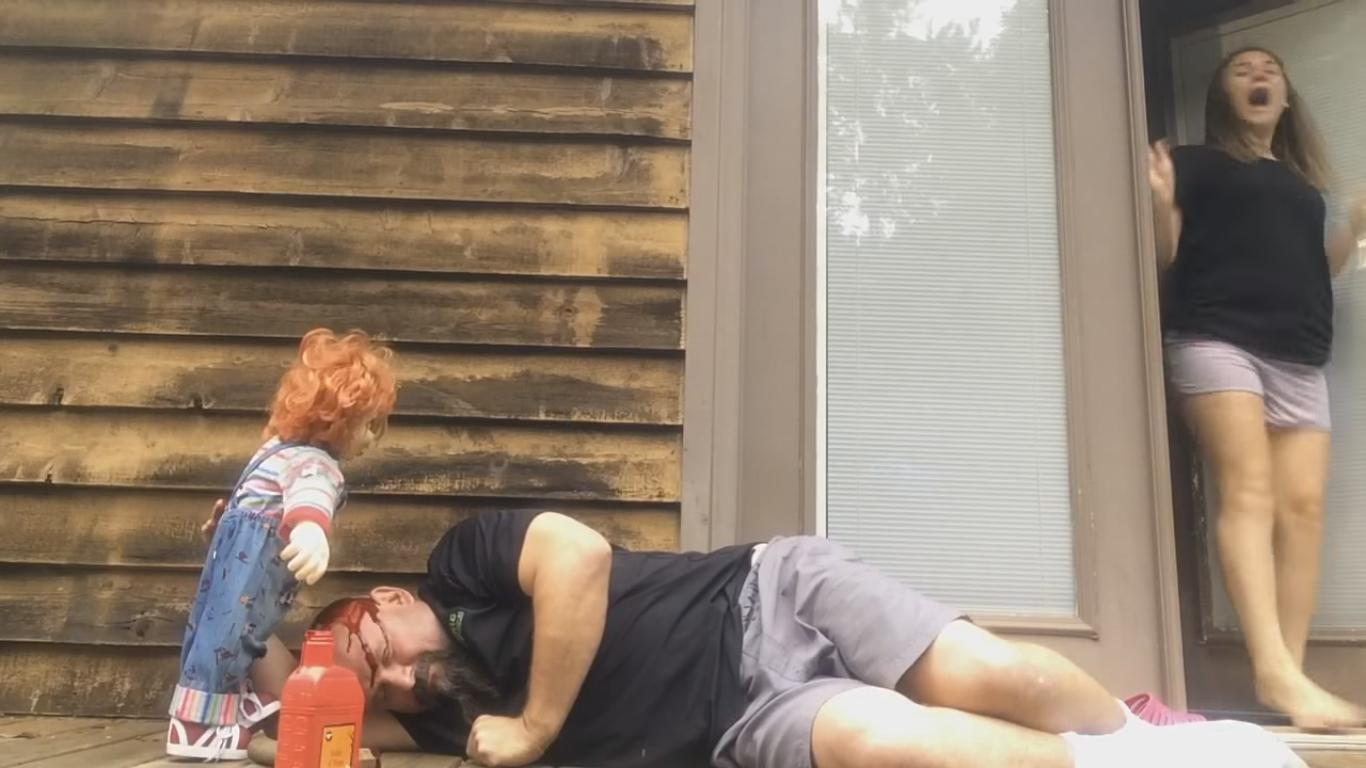 Dad Scares His Daughter with a Chucky Doll and Fake Blood
