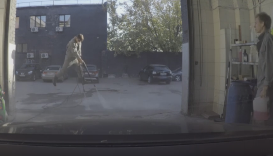 Russian Guy Propels Himself into The Air With Pressure Washers